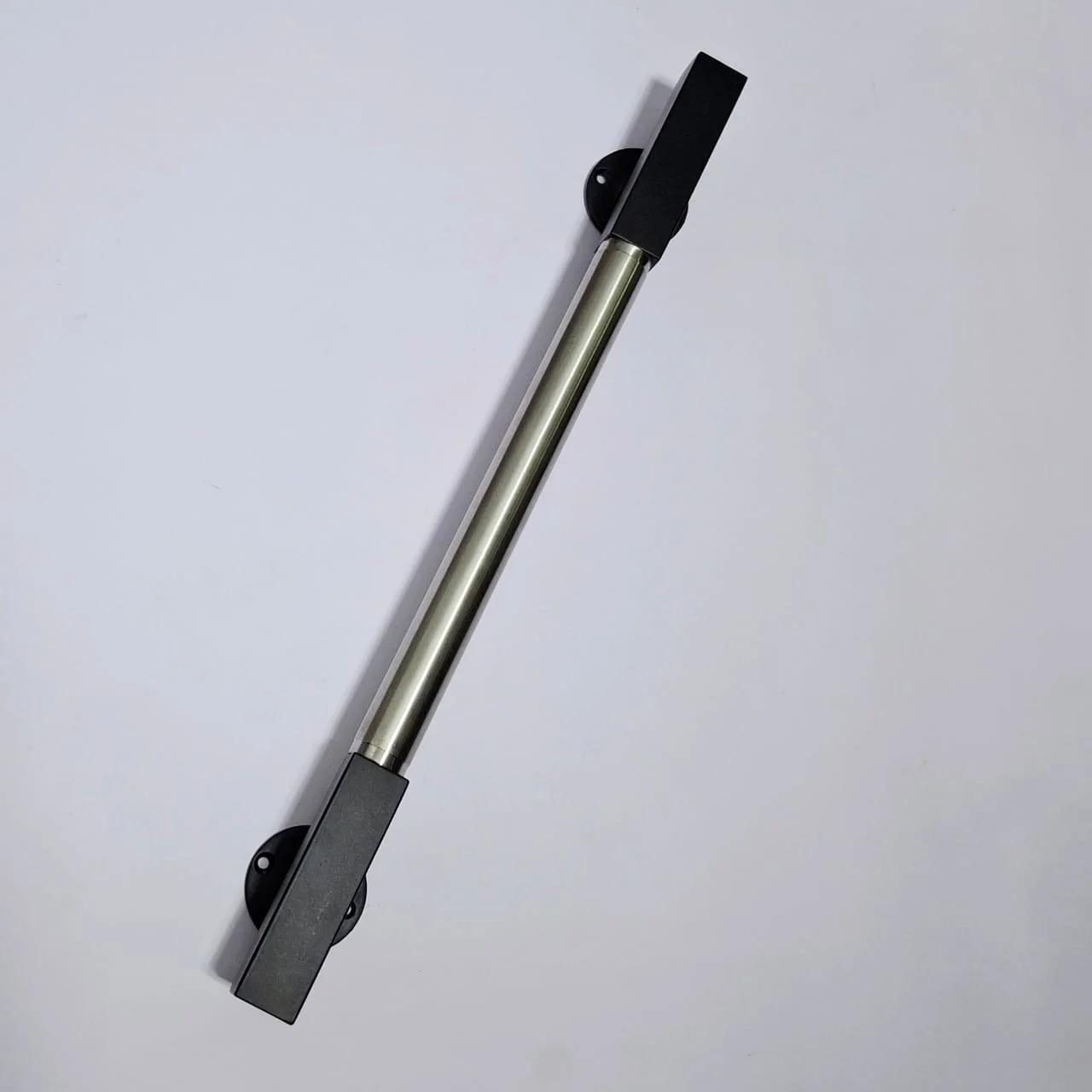 AsHardwarePk 1240 BK_CP side